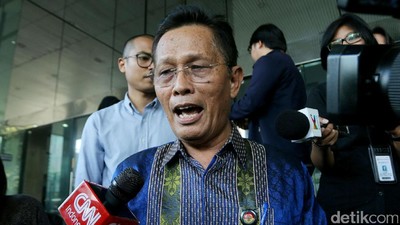 Panitera MK Kasianur Sidauruk Diperiksa KPK