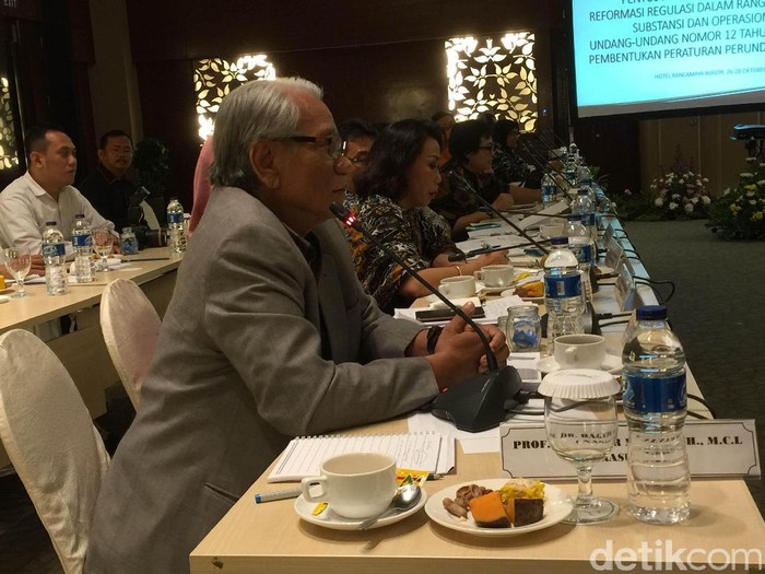 Mantan Waka MK: Dari Saya Mahasiswa, Pelayanan Kelurahan Enggak Berubah