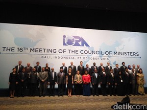 Menlu Retno Buka Pertemuan Tingkat Menteri IORA
