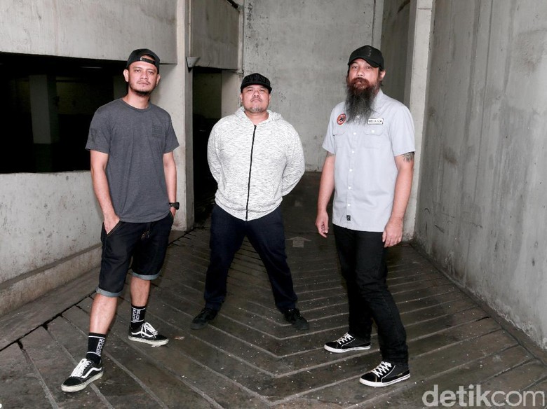 NTRL Bersiap untuk Album Baru Tahun Depan NTRL Bersiap untuk Album Baru Tahun Depan