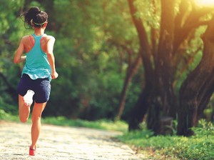 Berkegiatan di Tengah Cuaca Terik? Hati-hati, Masalah Kesehatan Ini Mengintai