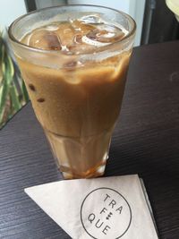 Trafique Coffee: Asyiknya Menyeruput Kopi Aromanis Ditemani <i>Chicken Darlings</i>