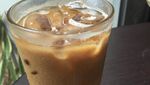 Slurpp! Enaknya Menyeruput Kopi Aromanis Ditemani Chicken Darlings