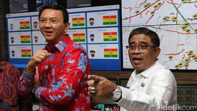 Ahok Ajak Plt Gubernur Soni Tur di Balaikota