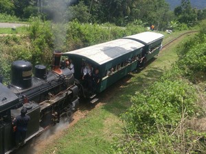 Tut.. Tuut! Asyiknya Wisata Naik Kereta Uap Bersejarah di Ambarawa