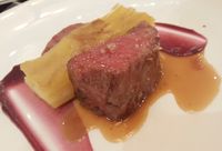 <i>Chef</i> Enrico Bartolini Suguhkan Hidangan Italia Klasik Kontemporer di <i>Rosso Restaurant</i>