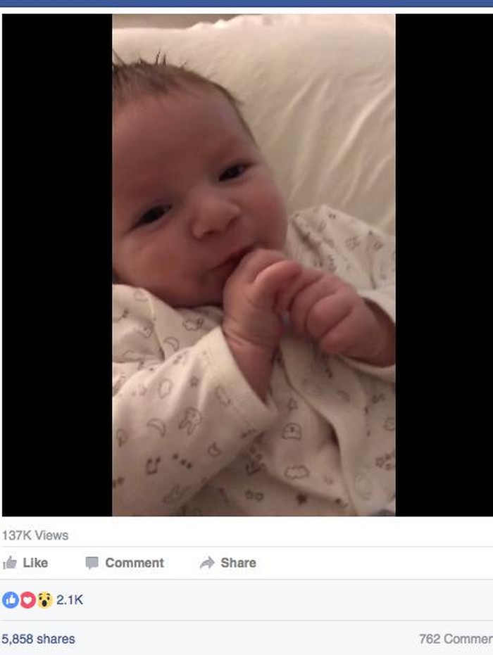 Aih Lucunya! Bayi 2 Bulan Ini Bisa Bilang Hello