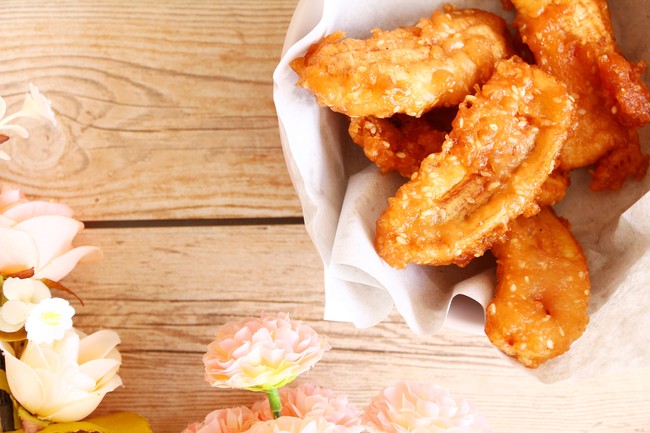 Punya Pisang? Yuk, Bikin Cucur Pisang dan Pangsit Pisang yang Legit untuk Camilan!