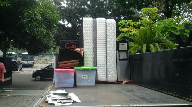 Cuti Kampanye, Djarot Angkut Barang dari Rumah Dinas ke Kontrakan
