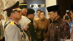 Wiranto Resmikan Tim Saber Pungli