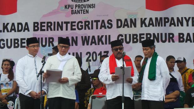 Wahidin-Andika dan Rano-Mulya Teken Komitmen Kampanye Damai Berintegritas