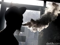 5 Alasan Rokok Elektronik Harus Dilarang