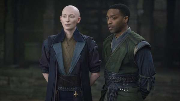 Awas Jatuh Cinta Pada Doctor Strange Awas Jatuh Cinta Pada Doctor Strange