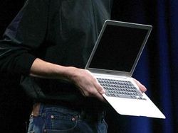 Mengenang Kelahiran MacBook Air yang Kini Sekarat