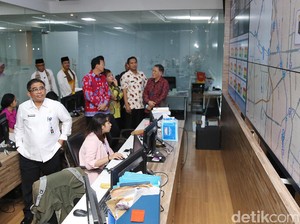 Plt Gubernur DKI Minta Warga Kepulauan Seribu Segera Urus e-KTP