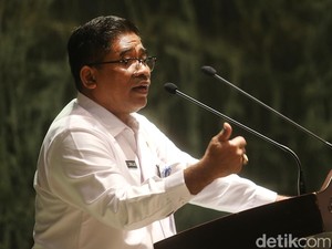 Banyak Sampah dari Daratan, Warga Pulau Seribu Minta Pasukan Oranye Ditambah