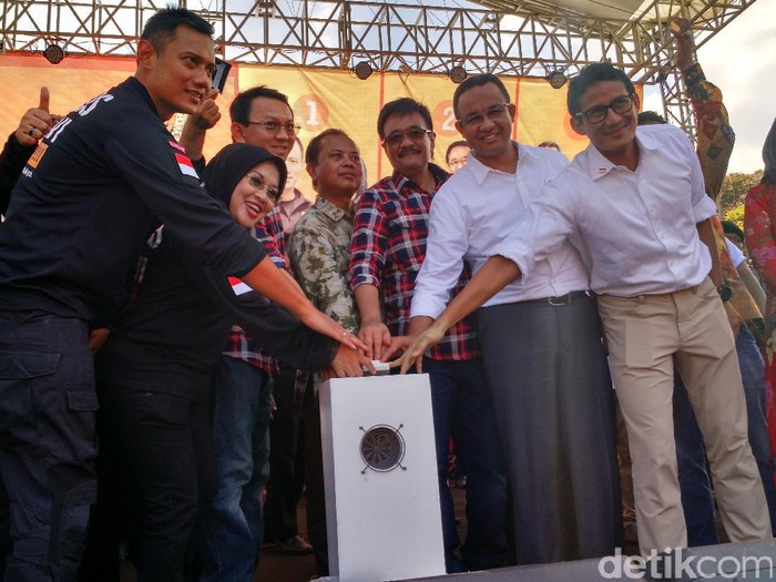 Siasat Para Kandidat Pemimpin DKI Berebut Pemilih Galau