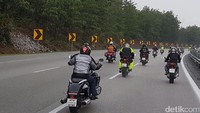 Pengendara motor di Malaysia juga boleh masuk jalan tol. Foto: Rangga Rahadiansyah