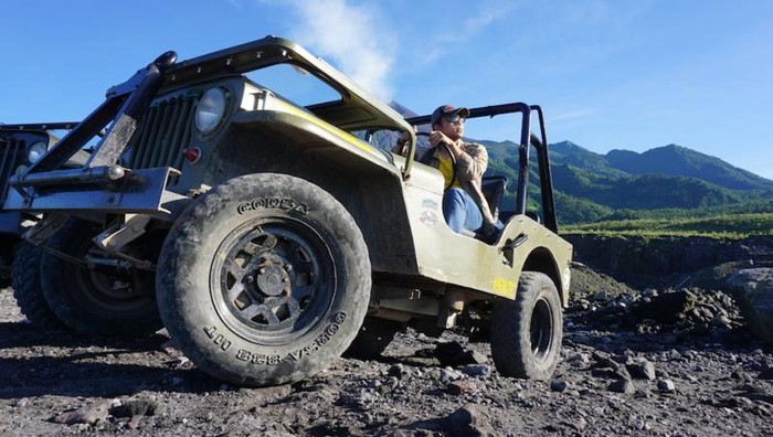 Wisata Jeep Merapi