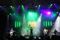 Di Synchronize Fest 2016, Sheila On 7 Bak Tak Lekang Oleh Waktu 