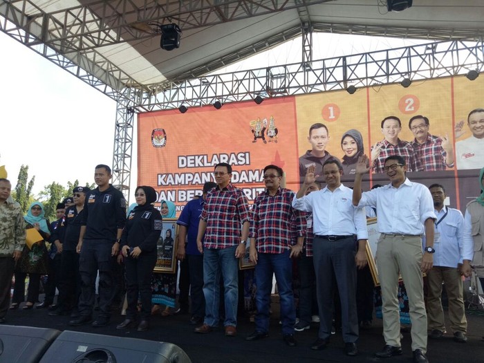 Bijak Gunakan Medsos, Ini Kata Para Cagub DKI soal Dunia Digital