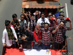 Ahok-Djarot akan Kurangi Pertemuan dengan Warga di Rumah Lembang