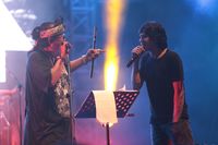 Jenakanya Orkes Moral Pengantar Minum Racun Buat Synchronize Fest Tertawa