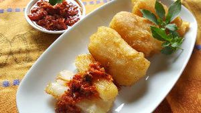 Hari Ini Enaknya Bikin Singkong Goreng Kecombrang dan 