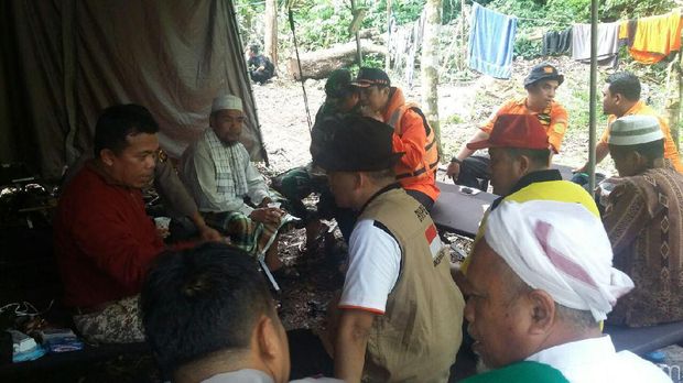 7 Mesin Penyedot Air Dioperasikan untuk Evakuasi 11 Penambang yang Tertimbun Longsor