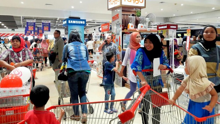 Hari Terakhir Promo 3 Hari Grand Opening Transmart Carrefour Pondok Gede