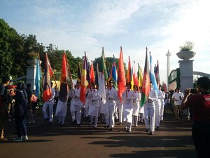 Purna Paskribraka Longmarch Bawa Bendera 190 Negara Menuju Bundaran HI