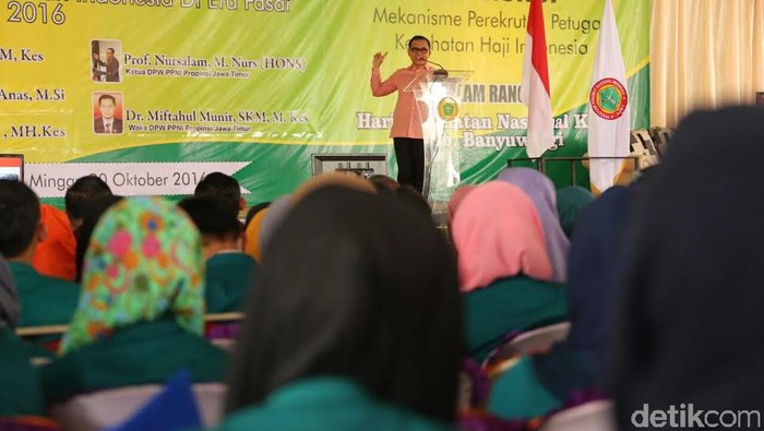 Perawat di Banyuwangi Kampanye Kesehatan