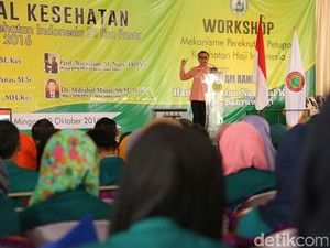 Perawat di Banyuwangi Kampanye Kesehatan
