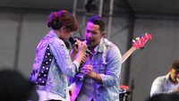 Mulai dari Untitled, Dia, Himalaya, Drama Romantika dan masih banyak lagi tembang yang disuguhkan Maliq & DEssentials. Foto: Ismail/detikHOT
