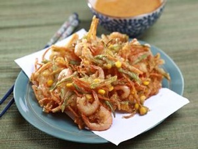 Bakwan Udang dan Sayuran Enak Buat Camilan, Bikin Yuk!