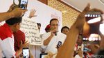 Anies Baswedan Beri Pembekalan ke Relawan