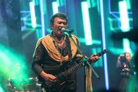 Ironi Lagu Mirasantika dan Kasus Narkoba Ridho Rhoma