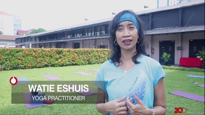 Seperti Apa Sih Serunya Yoga Tertawa? Simak Video Healthy Friends Ini