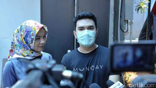 Alasan Aldi Taher Diceraikan Istri, Iwan Fals Diserang Netizen karena Alexis