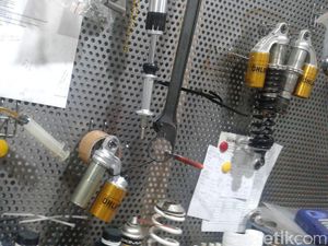 Bikin Kaget, Suspensi Ohlins Paling Banyak Dipakai di Skutik!
