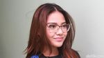 Gaya Kasual Aurel Hermansyah