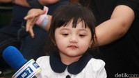 Adik dari Aurel dan Azriel ini memang menggemaskan. Pool/Gus Mun/detikFoto.