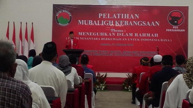 Megawati dan Djarot Hadiri Pelatihan Mubaligh Baitul Muslimin