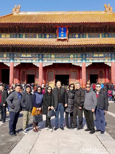 Jangan lupa untuk berfoto di Forbidden City (Elvan/detikTravel)