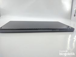 Unboxing Ponsel Tanpa Bezel Xiaomi Mi Mix