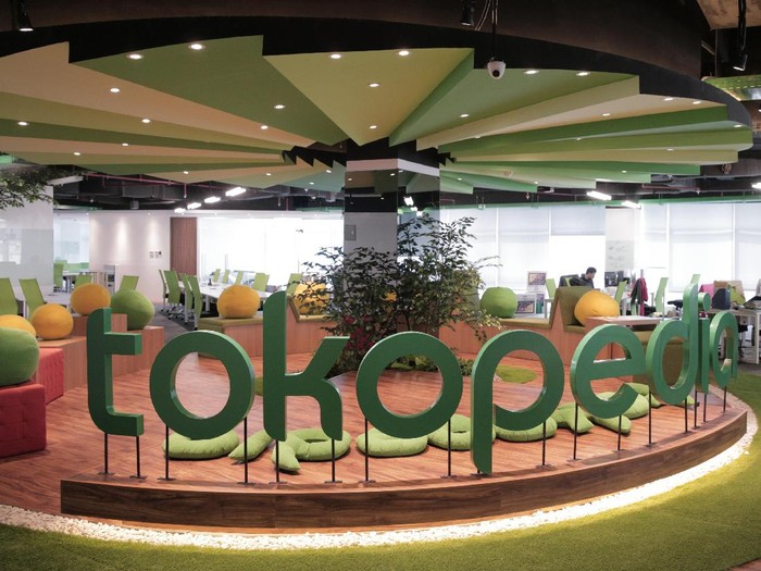 Pelatihan coding bagi Office Boy Tokopedia