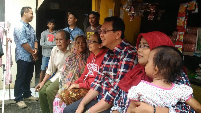 Sapa Warga di Jagakarsa, Ahok Tegaskan KJP Tak Boleh Ditarik Kontan