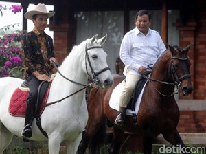 Indo Barometer: Di Jatim, Elektabilitas Jokowi 58,8% dan Prabowo 23,6%