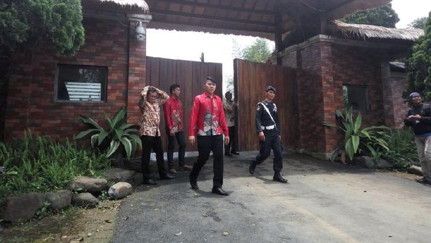 Penjagaan di Rumah Prabowo Diperketat Jelang Pertemu dengan Jokowi