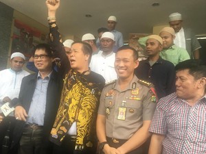 Pesan Anton Medan ke Habib Rizieq: Demo Boleh, Asal Jangan Anarkis